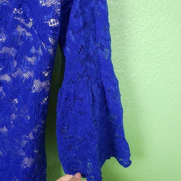 Eliza J Royal Blue Short Lace Bell Sleeve Dress Size 6 - Picture 13 of 13